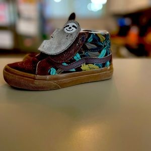 Kids/toddler mid top vans sloth 🦥